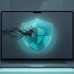 Відкритий ноутбук MacBook Pro на робочому столі з елементами цифрового захисту та іконкою замка